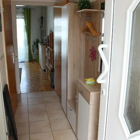 Apartment Cahrsino